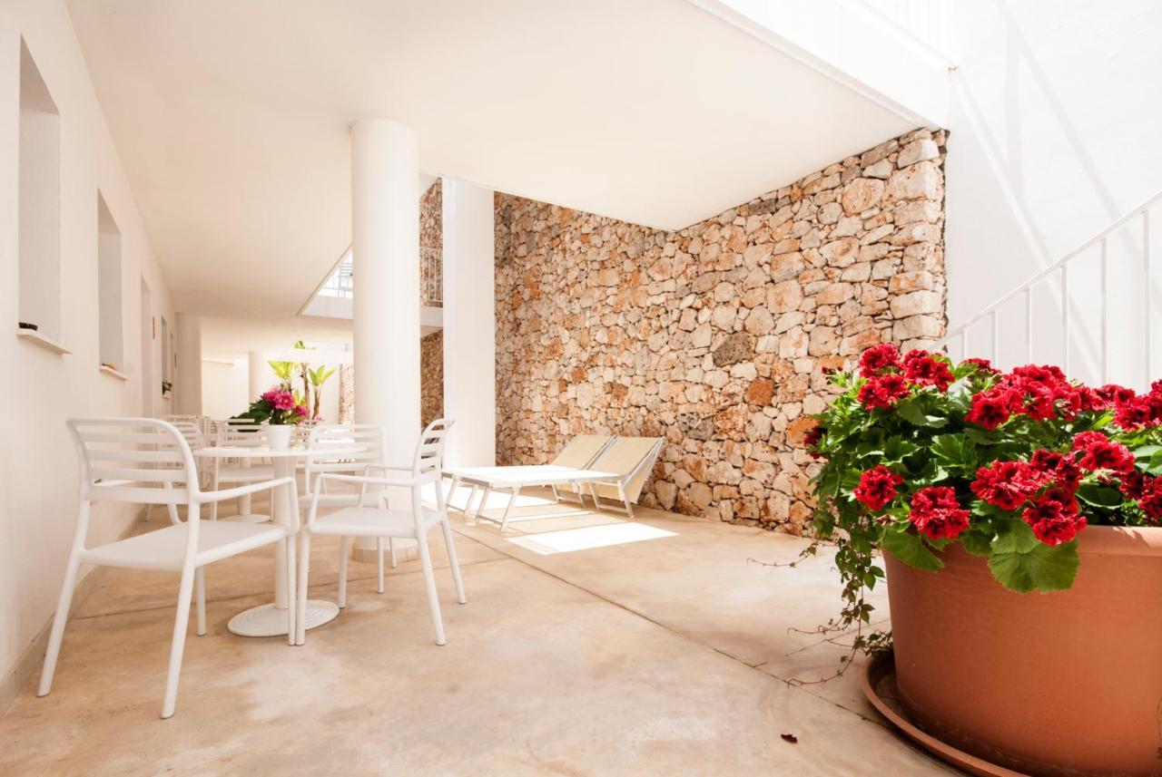 Hotel Beach Salento Марина ди Песколусе Екстериор снимка