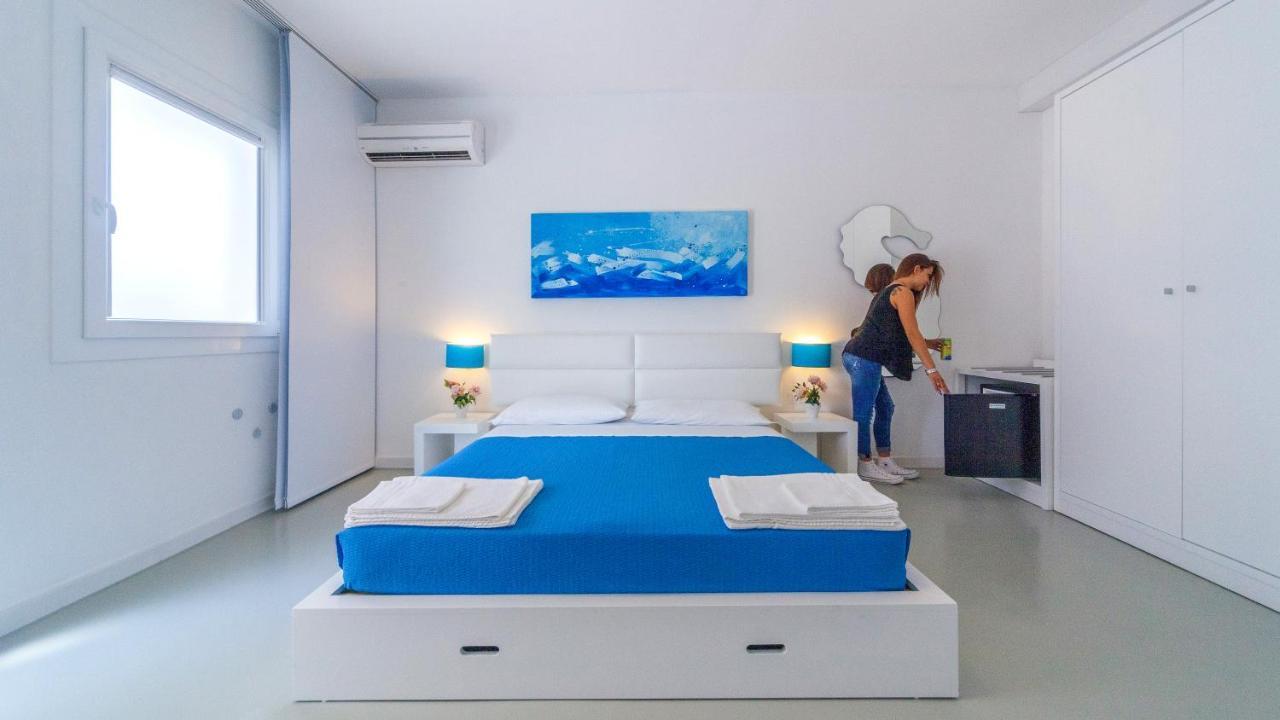 Hotel Beach Salento Марина ди Песколусе Екстериор снимка
