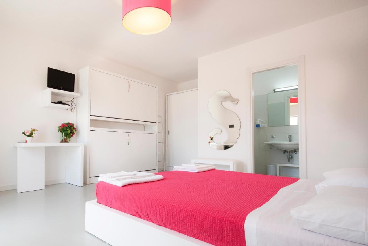 Hotel Beach Salento Марина ди Песколусе Екстериор снимка